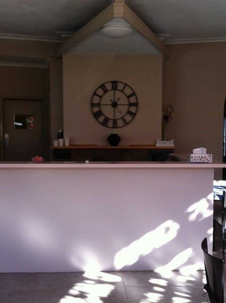 Stawell'S London Motor Inn Bagian luar foto