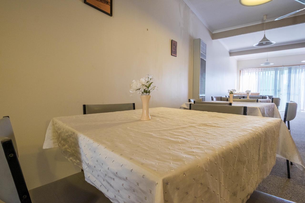 Stawell'S London Motor Inn Bagian luar foto