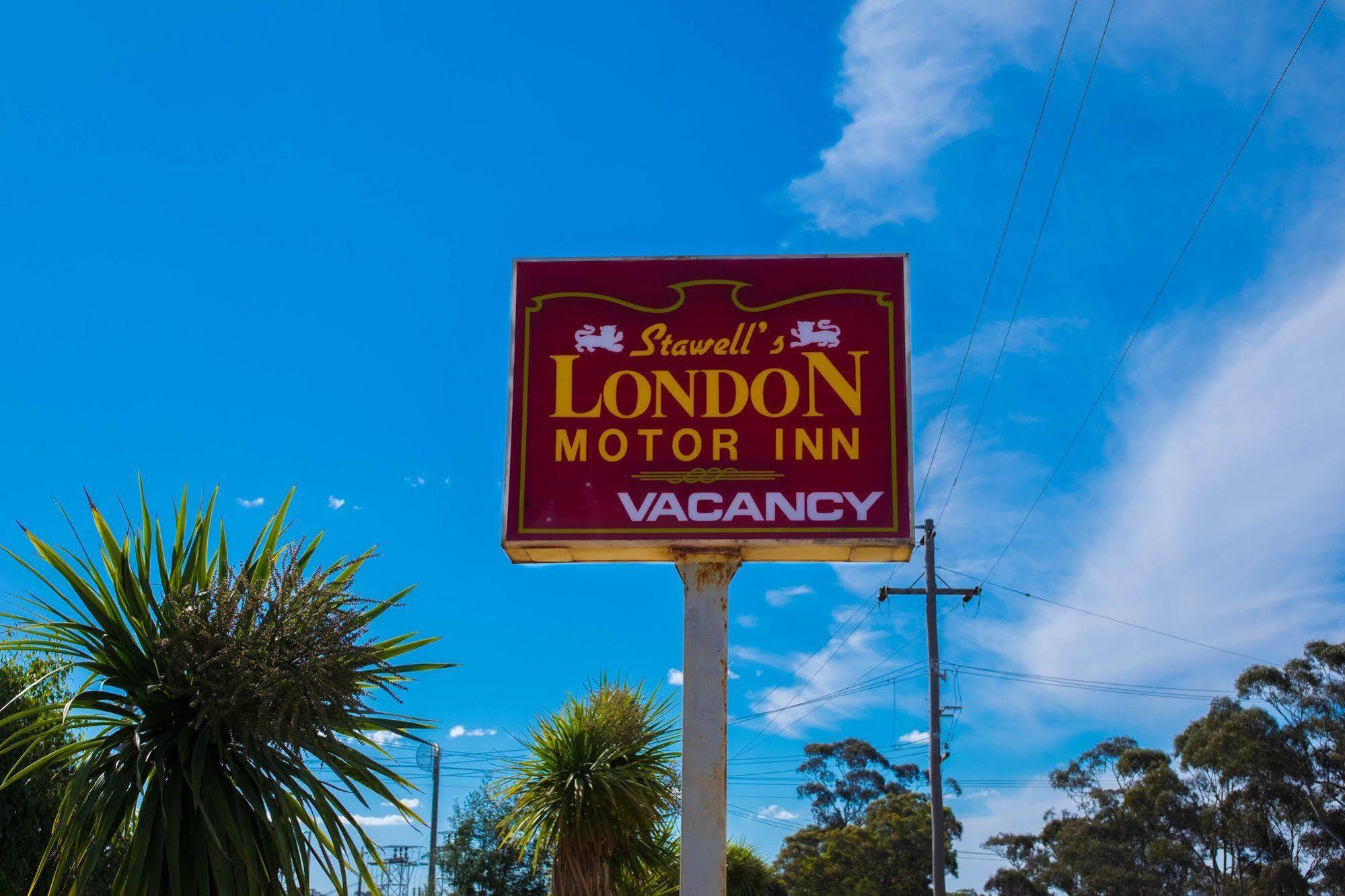 Stawell'S London Motor Inn Bagian luar foto